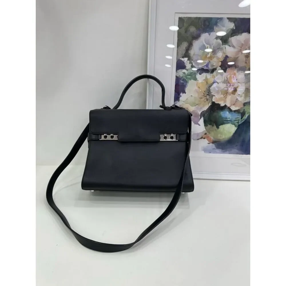 Louis Vuitton Women Pre-Loved Bag Very Good Condition